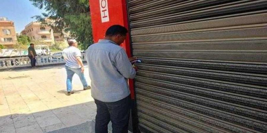 تحرير (137) مخالفة للمحلات التى لم تلتزم بقرار الغلق خلال 24 ساعة - الكويت الاخباري