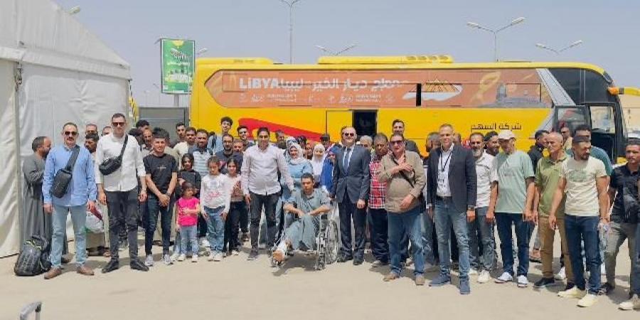 عاجل .. مصر تعيد ۷۱ مواطنا مصريًا من ليبيا - الكويت الاخباري