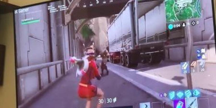 لعبة فورتنايت الأصلية قد تحتوى على ما يصل إلى 92 روبوتًا فى كل مباراة - الكويت الاخباري
