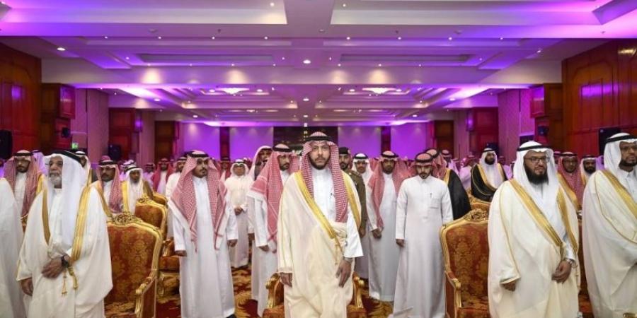 بحضور المحافظ.. الطائف تزف 100 شاب وفتاة - الكويت الاخباري