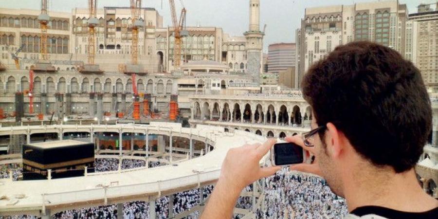 هل تصوير الشخص لنفسه أثناء أداء مناسك الحج حرام؟.. أمين الإفتاء يجيب - الكويت الاخباري