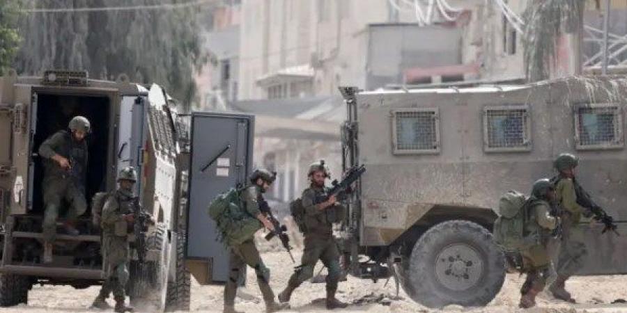 توتر أمني في الضفة الغربية.. قوات الاحتلال تقتحم منزل فلسطيني - الكويت الاخباري