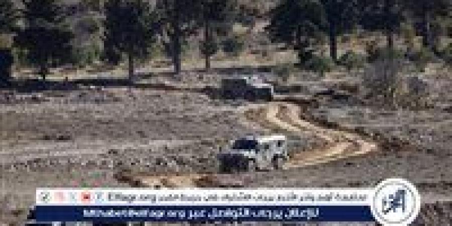 أهالي القنيطرة السورية يطردون دورية إسرائيلية وينزعون علمها ويحرقونه - الكويت الاخباري