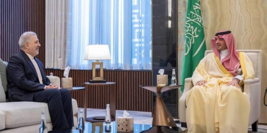 وزير الداخلية يبحث مع سفير إيران الموضوعات المشتركة - الكويت الاخباري