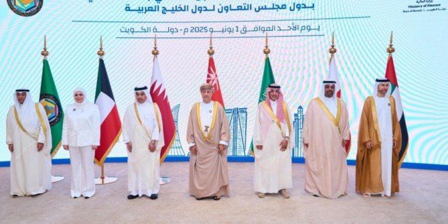 وزير المالية الكويتية: تعزيز التكامل الاقتصادي الخليجي ركيزة أساسية لتعزيز التنافسية - الكويت الاخباري