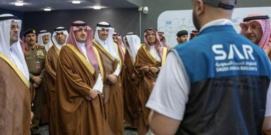 وزير الداخلية السعودي يتابع سير العمل في مركز العمليات والتحكم بقطار المشاعر المقدسة في مشعر عرفات - الكويت الاخباري