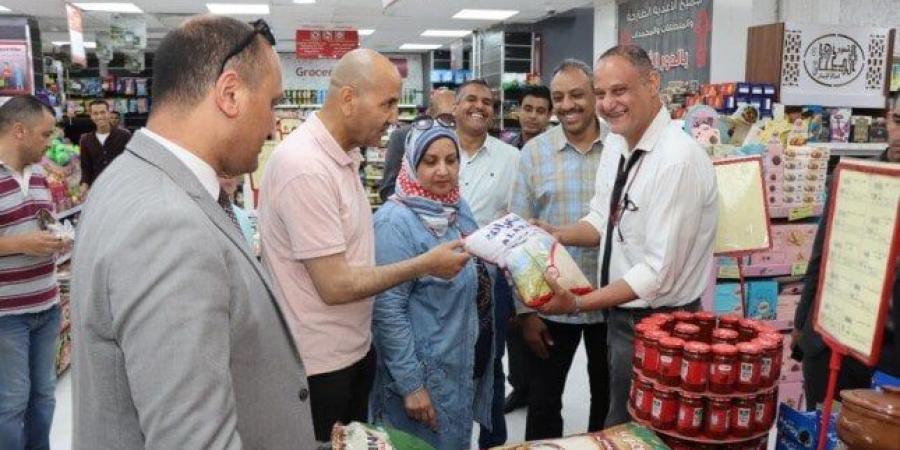 غلق وتشميع مركز حضانات وعيادات مخالفة في بني سويف - الكويت الاخباري