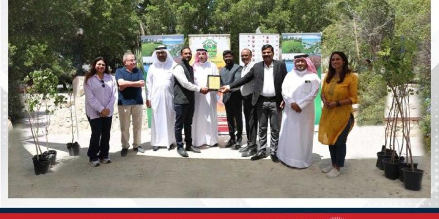 احتفاءً باليوم العالمي للبيئة محافظة العاصمة تنظم فعالية لغرس الشتلات في حديقة بوعشيرة - الكويت الاخباري