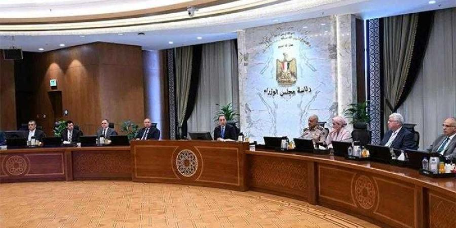 رئيس الوزراء يوجه جميع الأجهزة الحكومية والجهات المعنية باتخاذ التدابير اللازمة خلال فترة إجازة عيد الأضحى - الكويت الاخباري