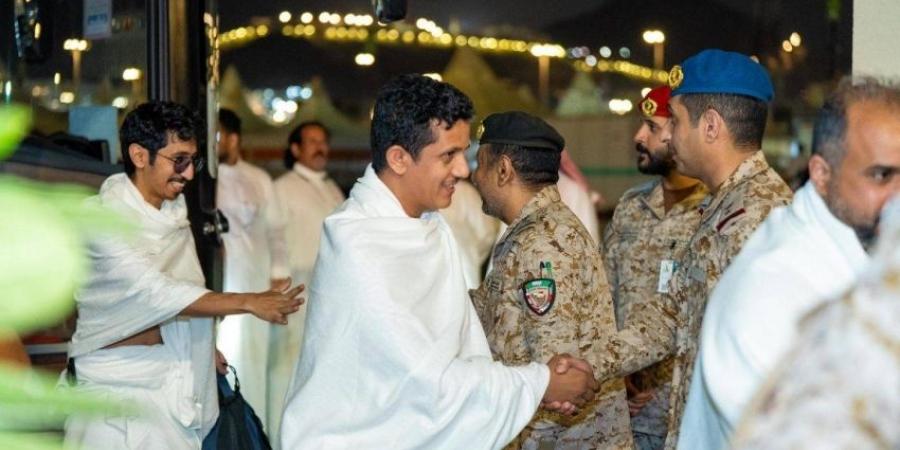 وزارة الدفاع تستضيف ذوي الشهداء والمصابين في عمليات “عاصفة الحزم” و “إعادة الأمل” لأداء مناسك الحج هذا العام - الكويت الاخباري