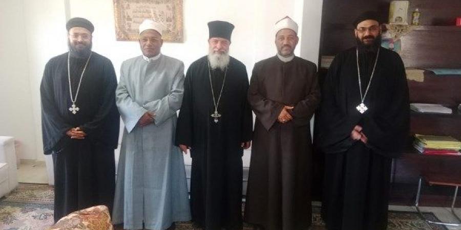 وفد من الكنيسة يزور وكيل أوقاف البحر الأحمر للتهنئة بعيد الأضحى المبارك - الكويت الاخباري