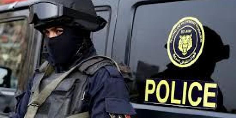 محاولة اقتحام فاشلة داخل كمبوند بأكتوبر.. 3 أشخاص هاجموا منزل سيدة بغرض السرقة - الكويت الاخباري
