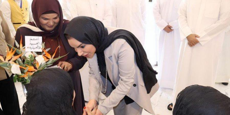 وزير "الشؤون الاجتماعية" تزور دور الرعاية للتهنئة بمناسبة عيد الأضحى المبارك - الكويت الاخباري
