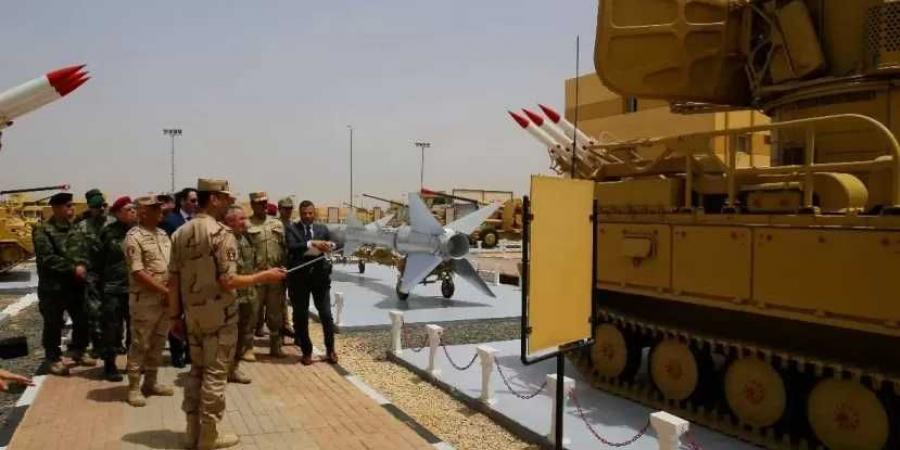 القوات المسلحة تنظم زيارة للملحقين العسكريين لعدد من المنشآت العسكرية - الكويت الاخباري