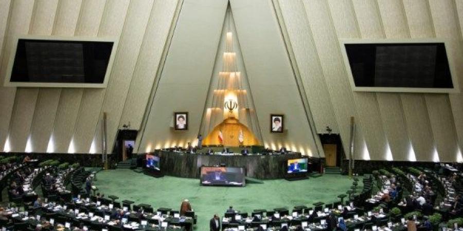 البرلمان الإيراني: ندعم قرار الخارجية بوقف المفاوضات النووية ردا على اعتداءات إسرائيل - الكويت الاخباري