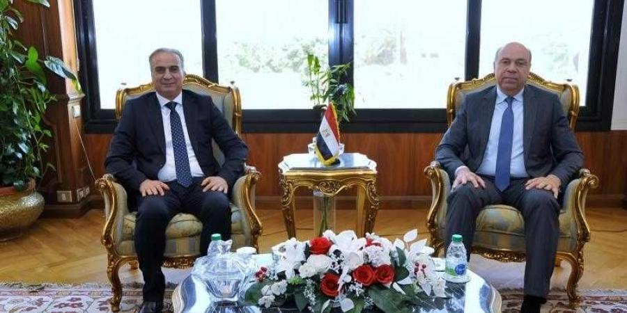 وزير الطيران المدني يلتقي رئيس جهاز حماية المستهلك لبحث سبل التعاون المشترك بين الجانبين. - الكويت الاخباري