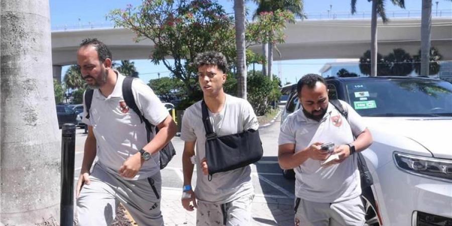 إمام عاشور يصل فندق إقامة الأهلي عقب خضوعه لعملية في الترقوة - الكويت الاخباري