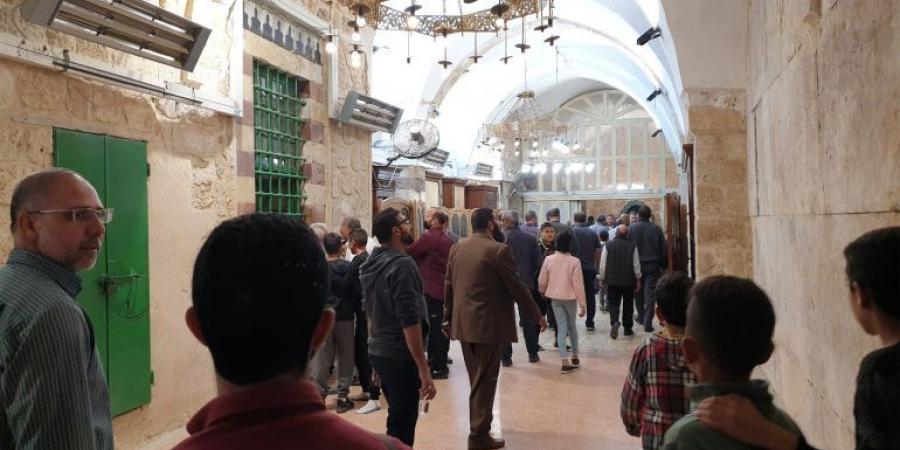 هكذا يتدرج الاحتلال في السيطرة على المسجد الإبراهيمي بالخليل - الكويت الاخباري