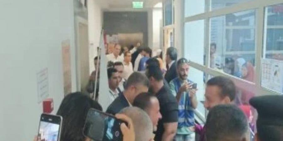 محافظ المنوفية والسفيرة نبيلة مكرم يتفقدان قافلة ايد واحدة بالعراقية - الكويت الاخباري