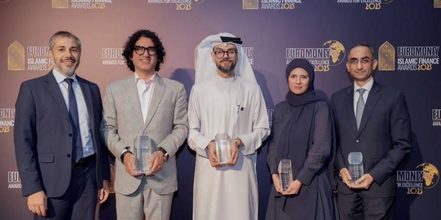 «الإمارات الإسلامي» أفضل مصرف رقمي عالمياً - الكويت الاخباري