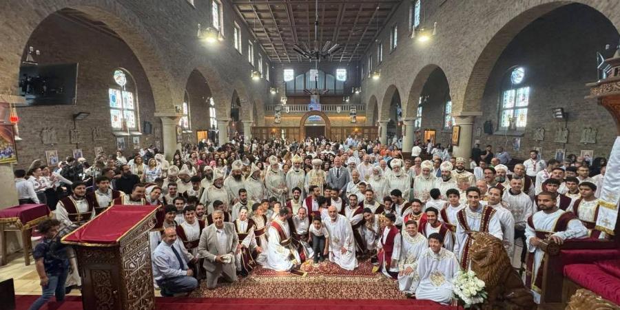 الاحتفال بعيد تأسيس إيبارشية هولندا بحضور عمدة المدينة | صور - الكويت الاخباري