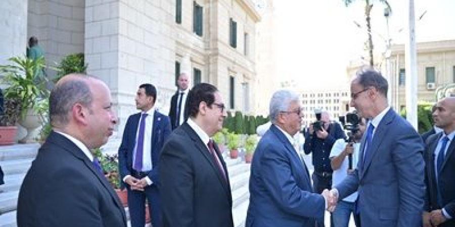 محمد سامى زيارة رئيس وزراء صربيا لجامعة القاهرة تجسيد لعمق التعاون - الكويت الاخباري
