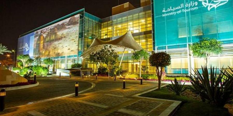 مليون ريال والإغلاق لمخالفات الضيافة السياحية - الكويت الاخباري