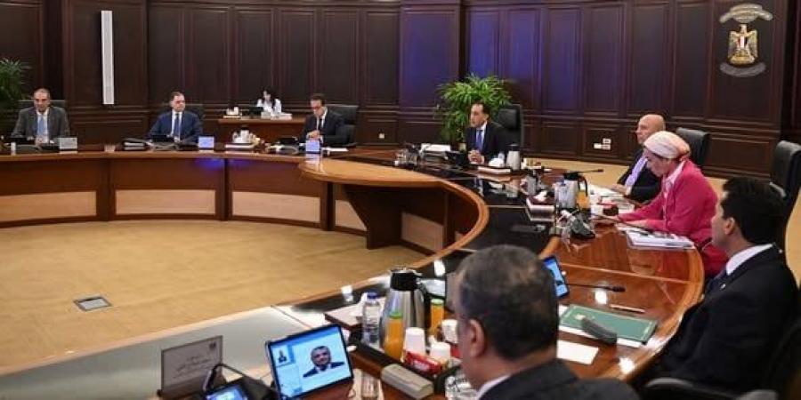 «منها تعديل قانون التأمينات والمعاشات».. مجلس الوزراء يوافق على 10 قرارات مهمة - الكويت الاخباري