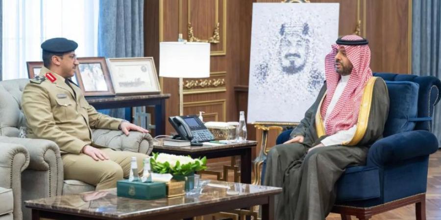 أمير الحدود الشمالية يستقبل قائد قوة أمن المنشآت المعيَّن حديثًا - الكويت الاخباري