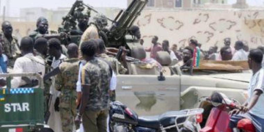 الجيش السودانى ينفذ عملية إنزال جوى لإيصال الإمدادات للفرقة 22 مشاة بغرب كردفان - الكويت الاخباري
