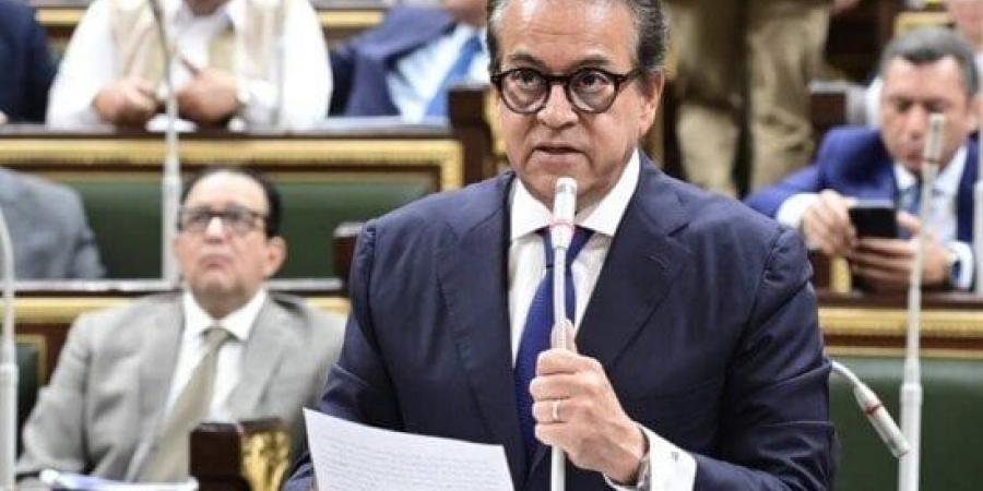 وزير الصحة يُطالب بتنظيم الوضع الوظيفي والمالي لخريجي كليات تكنولوجيا العلوم التطبيقية - الكويت الاخباري