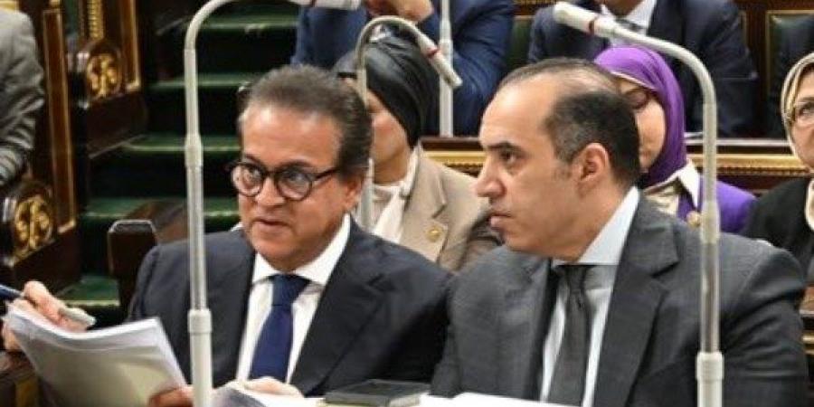 وزير الصحة: قانون المهن الطبية ينظم أوضاع خريجي كليات العلوم الصحية - الكويت الاخباري