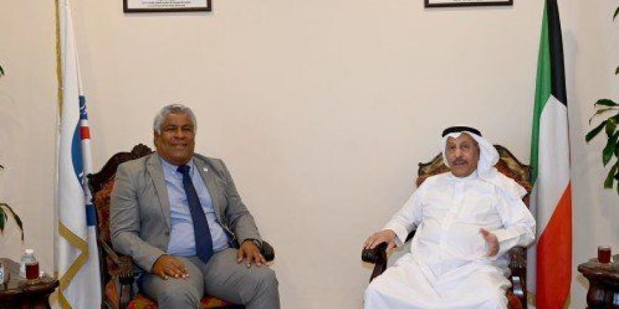 الاتحاد الدولي للصليب الأحمر والهلال الأحمر يشيد بدور (الهلال الأحمر الكويتي) في إدارة الأزمات - الكويت الاخباري