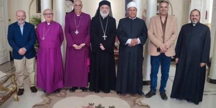 الأنبا باسيليوس يستقبل رئيس أساقفة إقليم الإسكندرية للكنيسة الأسقفية الإنجليكانية - الكويت الاخباري