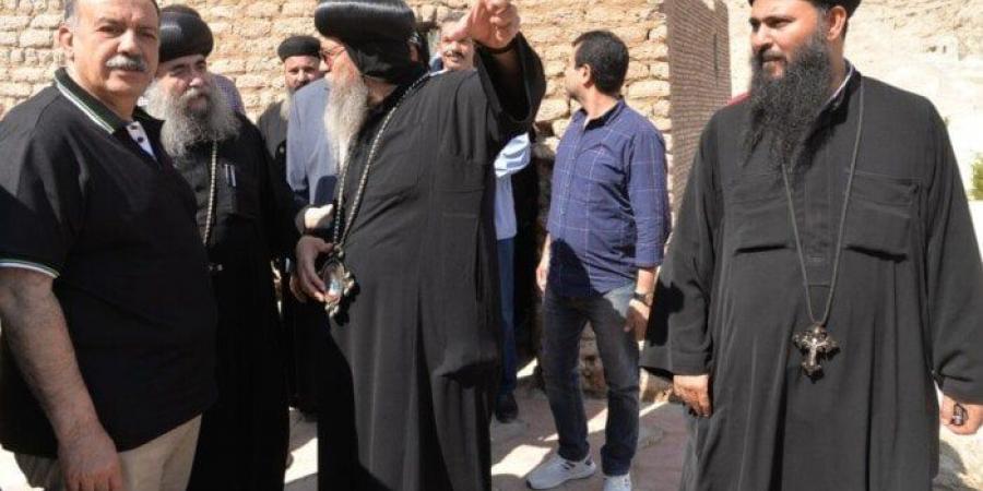من قلب الجبل الشرقي.. محافظ أسيوط يشيد بقيمة دير الأمير تادرس وتوجيهات عاجلة لتطوير الطريق - الكويت الاخباري