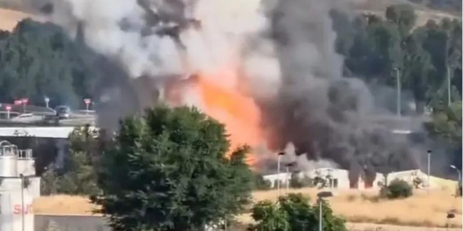 سحابة سامة قرب مدريد وتحذير من مغادرة المنازل - الكويت الاخباري