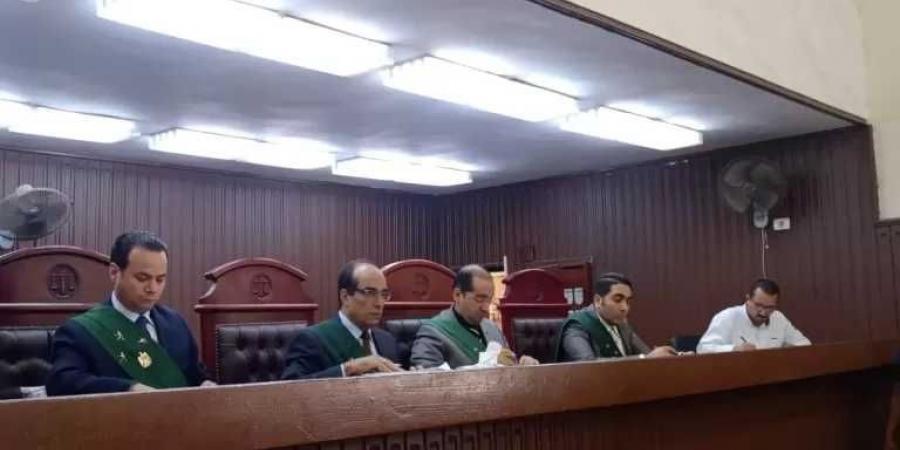 السجن وغرامة لسائق وميكانيكى لاتجارهم في المخدرات وحيازة أسلحة نارية بشبرا - الكويت الاخباري