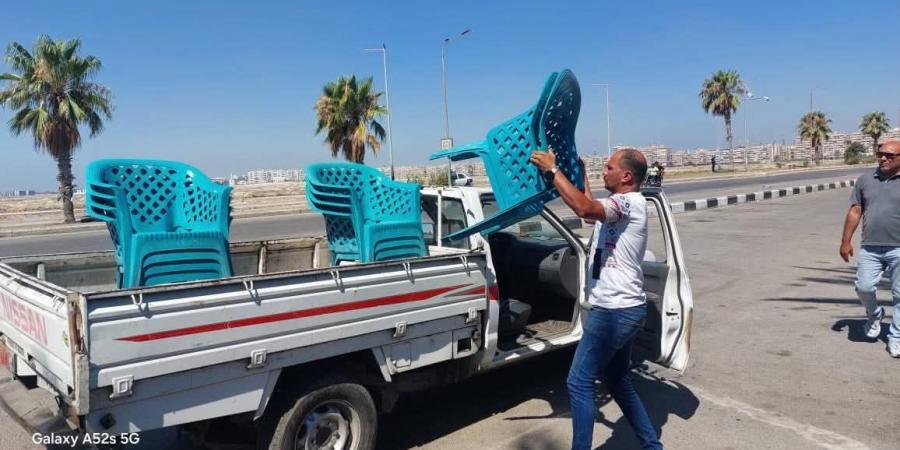 حملة في بورفؤاد لمصادرة مكبرات صوت الباعة الجائلين.. صور - الكويت الاخباري