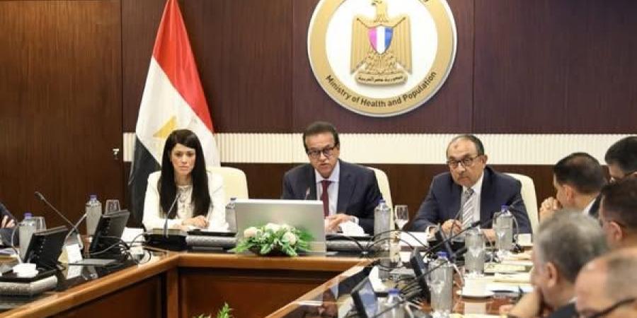 الصحة : توطين وتطوير صناعة المستحضرات والمستلزمات الطبية - الكويت الاخباري