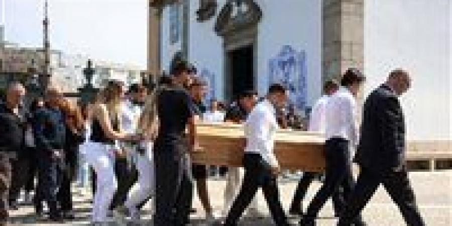 موقف نبيل من مانشستر يونايتد تجاه لاعبيه بعد وفاة جوتا - الكويت الاخباري