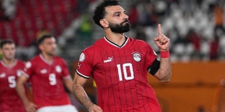 جمال عبد الحميد: محمد صلاح حافظ على النعمة وأطالب اللاعيبة تاخده مثل - الكويت الاخباري