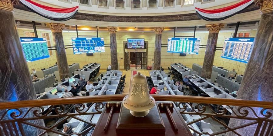 البورصة المصرية تقرر تعليق التداول اليوم حفاظا على استقرار السوق وتكافؤ الفرص - الكويت الاخباري