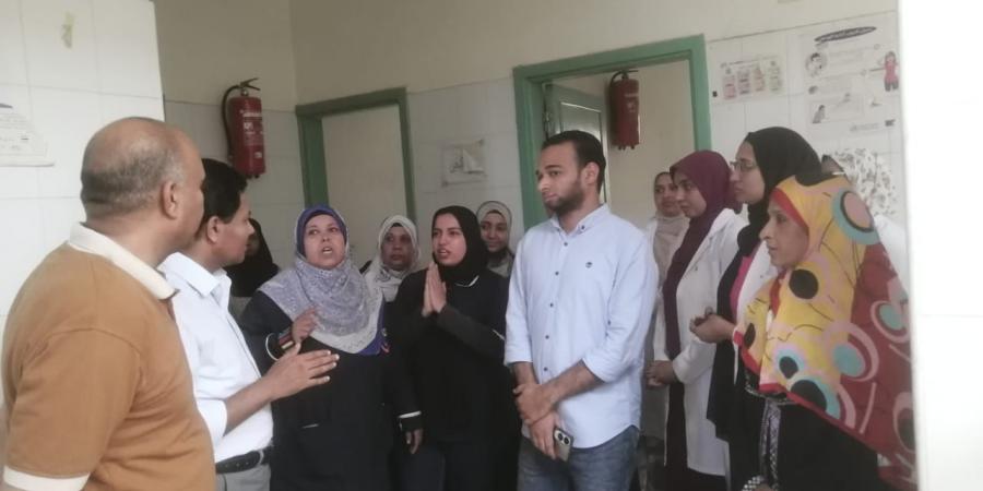 لتحسين جودة الخدمات.. وكيل الصحة بالأقصر يتابع انتظام العمل بوحدات إدارة إسنا - الكويت الاخباري