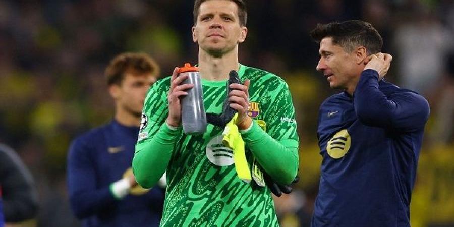 برشلونة يتمسك بالبولندي تشيزني حتي 2027 #برشلونة #تشيزني - الكويت الاخباري