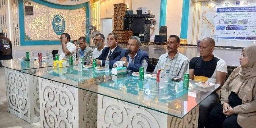 رئيس مدينة أرمنت يشهد حفل ختام مشروع زراعة القصب بالشتلات والرى بالتنقيط - الكويت الاخباري
