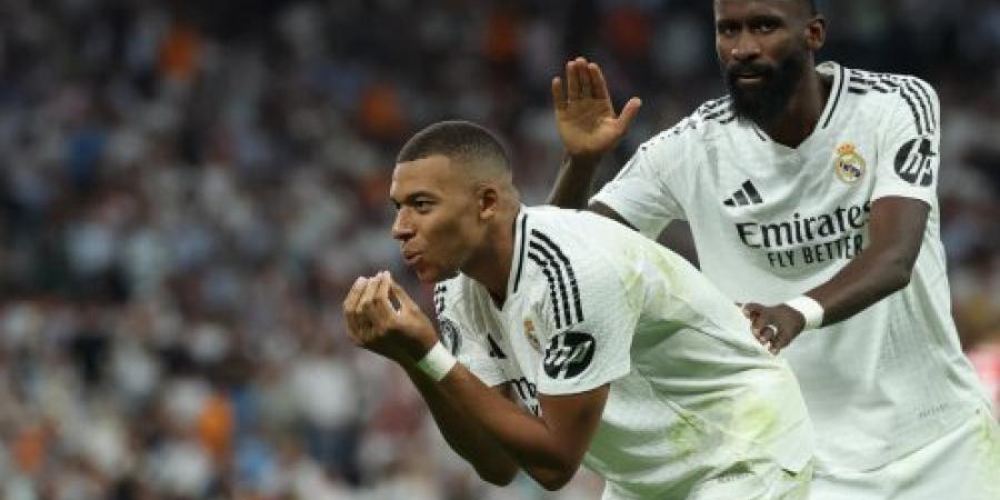 ريال مدريد يرغب بالتعاقد مع لاعب في مركز الدفاع هذا الصيف