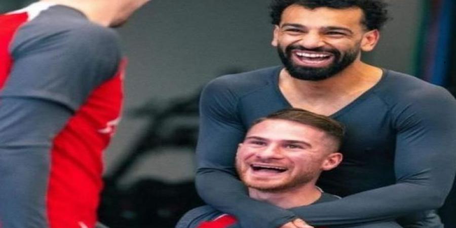نجم ليفربول يتغني بـ محمد صلاح أفضل محترف رأيته في حياتي #ماك_أليستر #ليفربول #صلاح - الكويت الاخباري