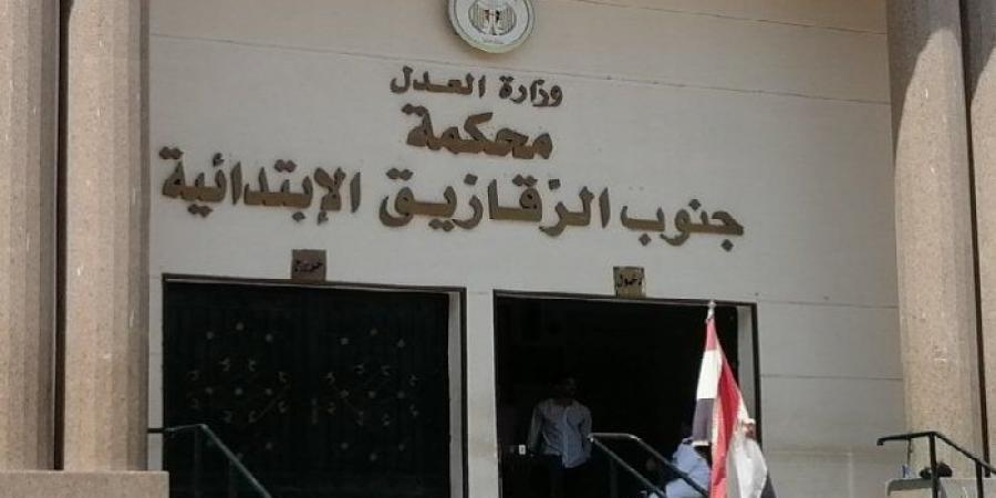 تأجيل محاكمة مدرس متهم بهتك عرض طالبة داخل درس خصوصى بالشرقية - الكويت الاخباري