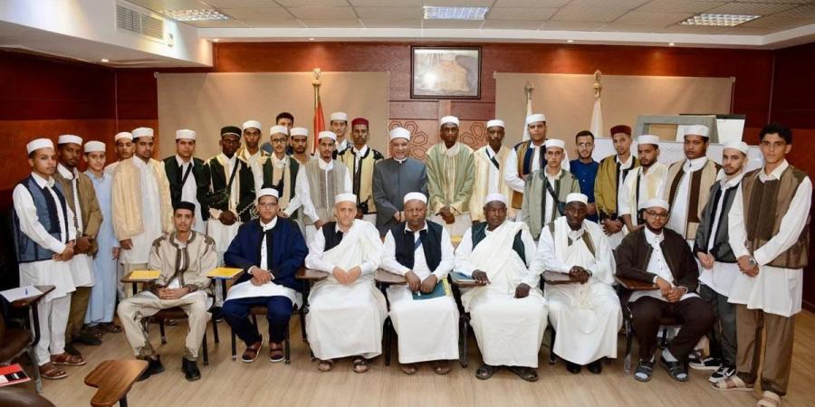 انطلاق فعاليات دورة“تفكيك الفكر المتطرف” للأئمة والدعاة الوافدين من ليبيا والهند والصومال - الكويت الاخباري
