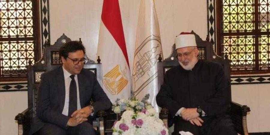 وزير الثقافة يشهد احتفالية الأزهر بمسابقة ”ثقافة بلادي” في موسمها الثاني تحت رعاية الدكتور أحمد الطيب شيخ الأزهر ويكرم الفائزين - الكويت الاخباري